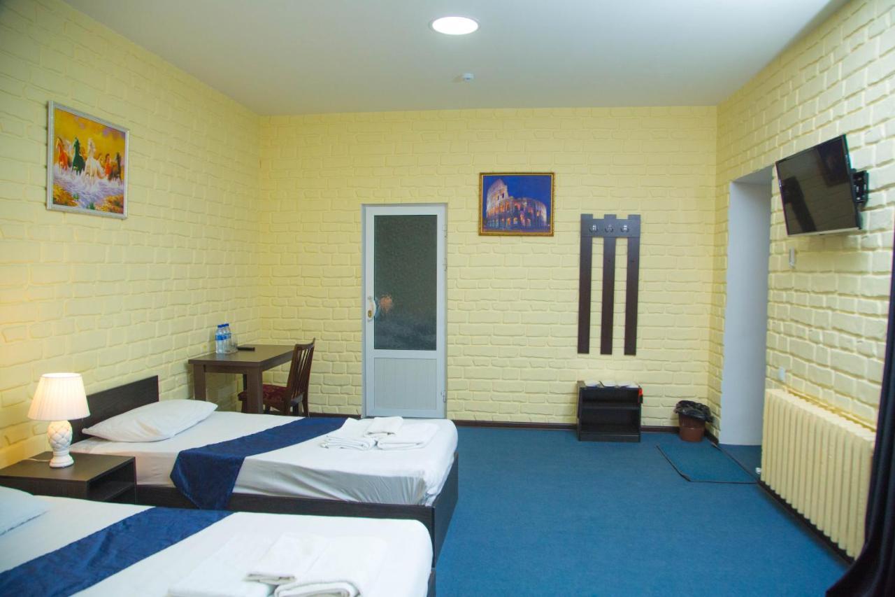 Minor Hotel Tasjkent Eksteriør bilde